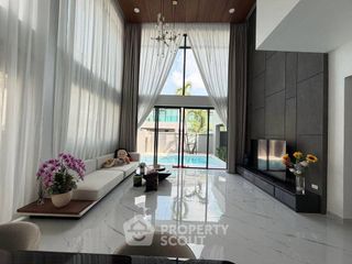 À louer 5 chambres maison à Bang Lamung, Chonburi
