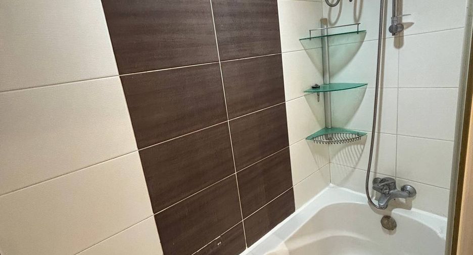 For sale 2 bedrooms condo in Watthana, Bangkok