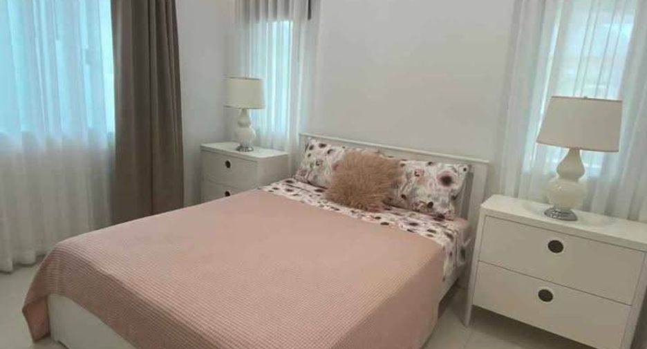 For rent 3 bedrooms house in Huay Yai, Pattaya