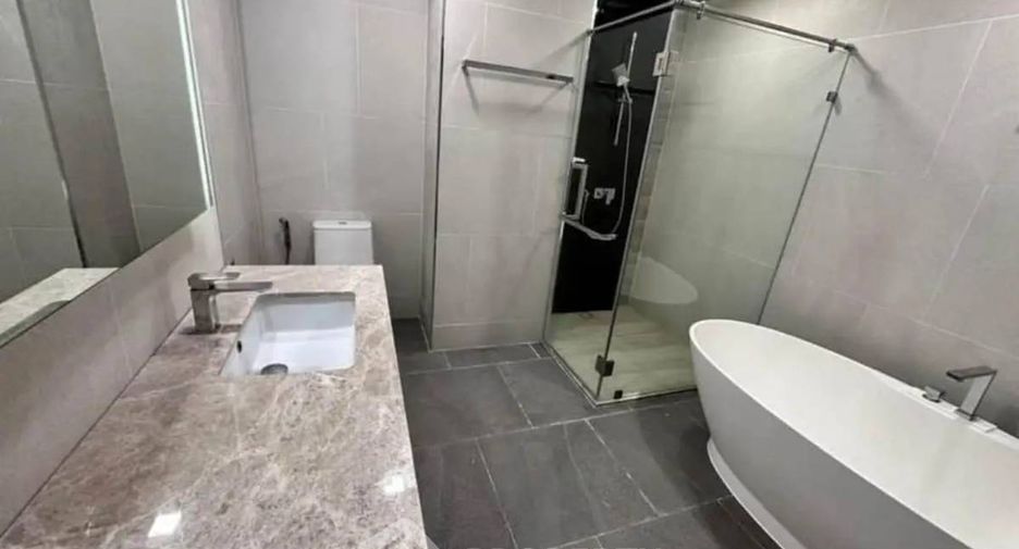 À vendre 2 chambres condo à Jomtien, Pattaya