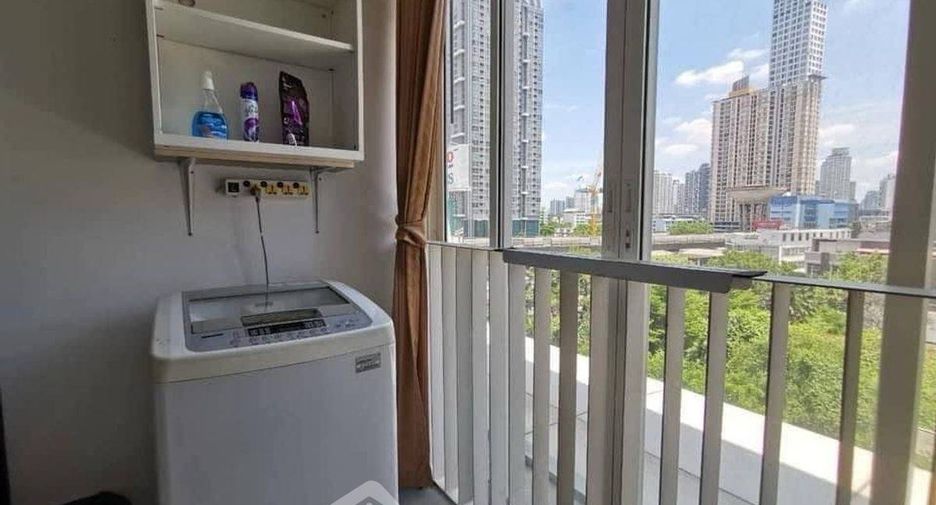 For sale 1 bed condo in Phra Khanong, Bangkok