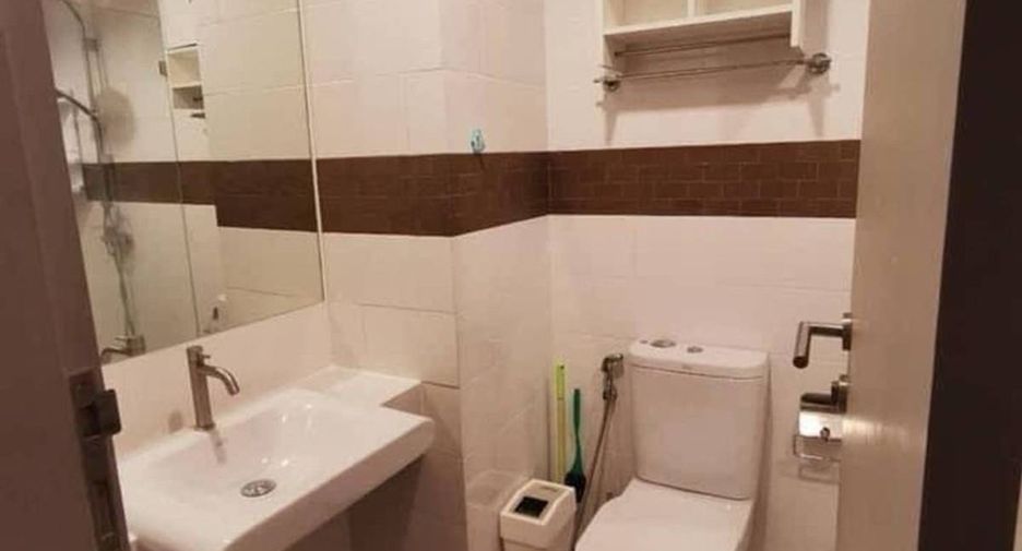 For sale 1 bed condo in Phra Khanong, Bangkok