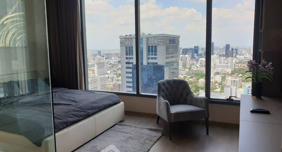 For sale 2 bedrooms condo in Watthana, Bangkok