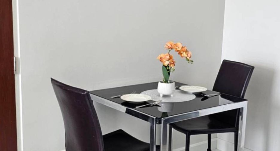 For sale 2 bedrooms condo in Yan Nawa, Bangkok