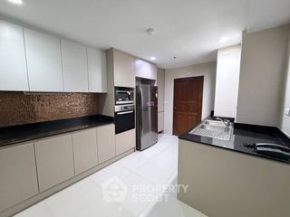 Apartment zur Miete mit 3 Zimmer in Watthana, Bangkok