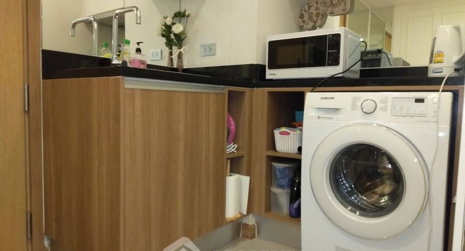 For sale 1 bed condo in Watthana, Bangkok