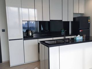 For rent 2 bedrooms condo in Khlong San, Bangkok