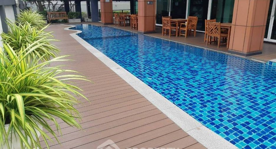 Condo en alquiler de 2 habitaciones en Watthana, Bangkok