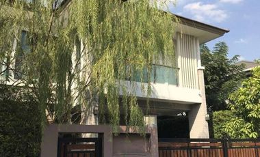 Аренда 3 спальни дом в Суан Луанг, Бангкок