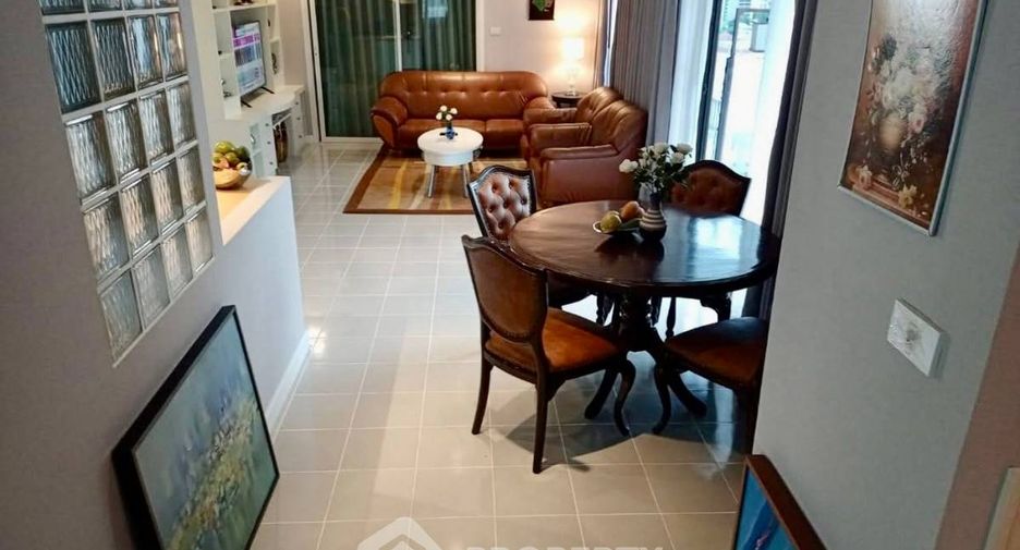 For sale 2 bedrooms condo in Watthana, Bangkok