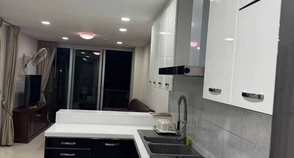 À louer 2 chambres condo à North Pattaya, Pattaya