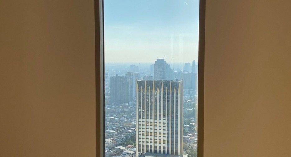 Condo en venta de 4 habitaciones en Khlong San, Bangkok