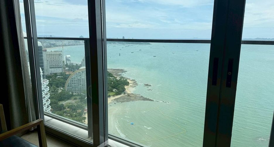 For sale 3 bedrooms condo in Bang Lamung, Chonburi