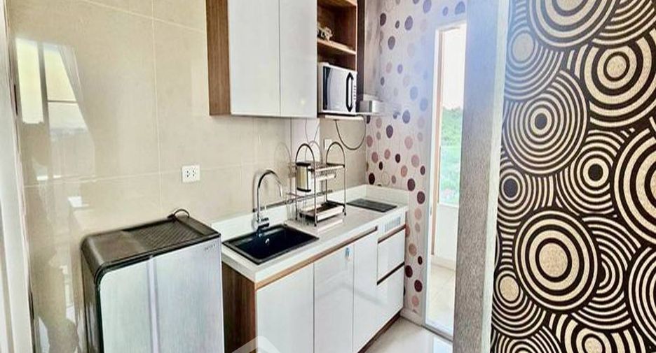 For sale 1 bed condo in Si Racha, Chonburi
