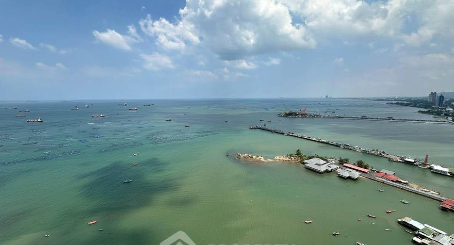 For sale 1 bed condo in Si Racha, Chonburi