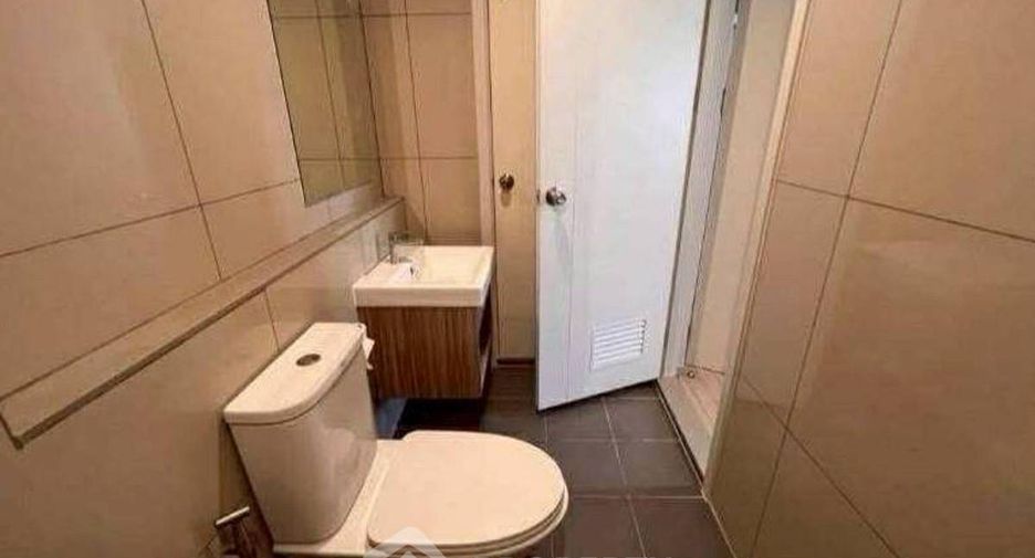For sale 2 bedrooms condo in Bang Kapi, Bangkok