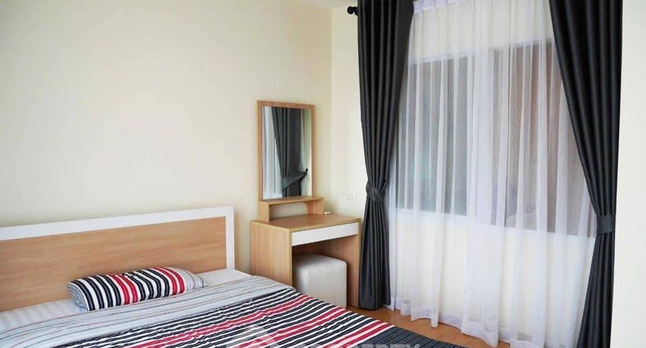 For sale 1 bed condo in Khlong Toei, Bangkok