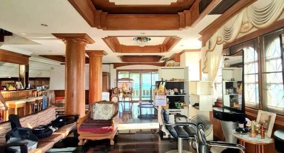 À vendre 4 chambres maison à East Pattaya, Pattaya