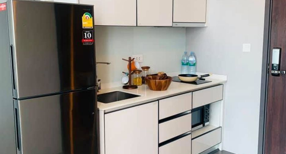 For rent 1 bed condo in Watthana, Bangkok
