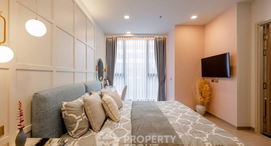For sale 2 bedrooms condo in Huai Khwang, Bangkok
