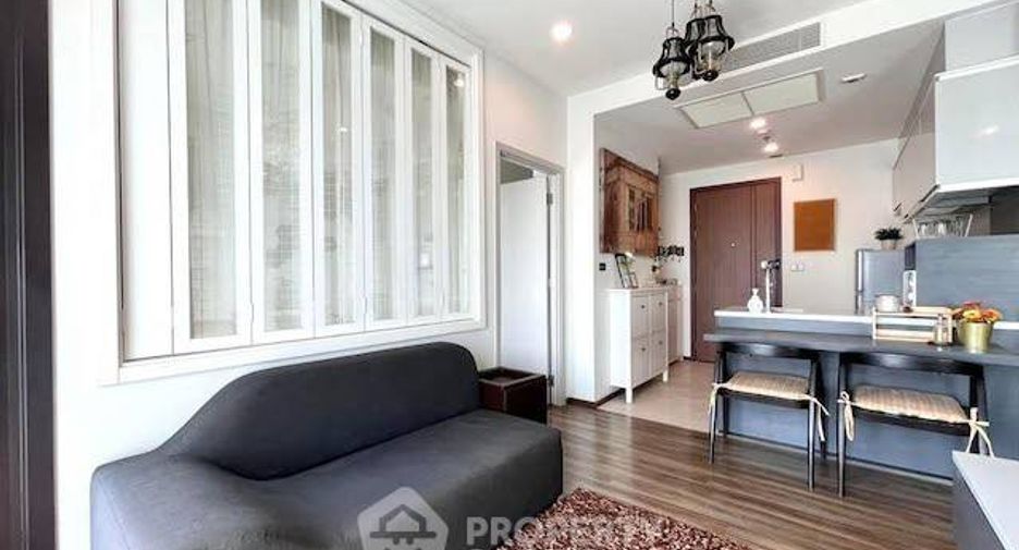 For sale 1 bed condo in Khlong Toei, Bangkok