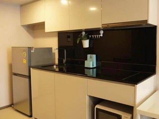 Аренда 1 кровать кондо в Патхум Щан, Бангкок