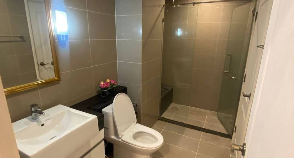 For sale 1 bed condo in Huai Khwang, Bangkok