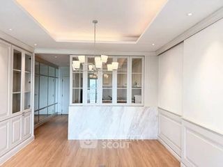 For sale 1 bed condo in Sathon, Bangkok