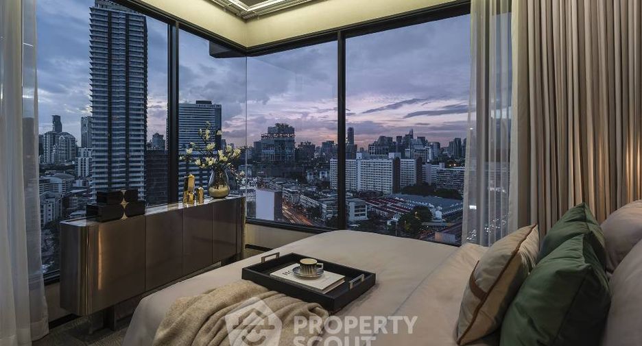 For sale 2 bedrooms condo in Khlong Toei, Bangkok