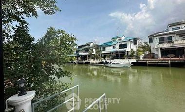 À vendre 4 chambres maison à Sattahip, Chonburi