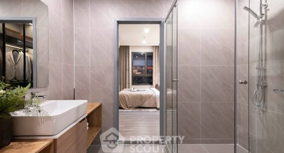 For sale 2 bedrooms condo in Khlong Toei, Bangkok
