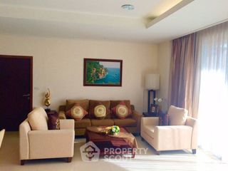 Apartment zur Miete mit 3 Zimmer in Watthana, Bangkok