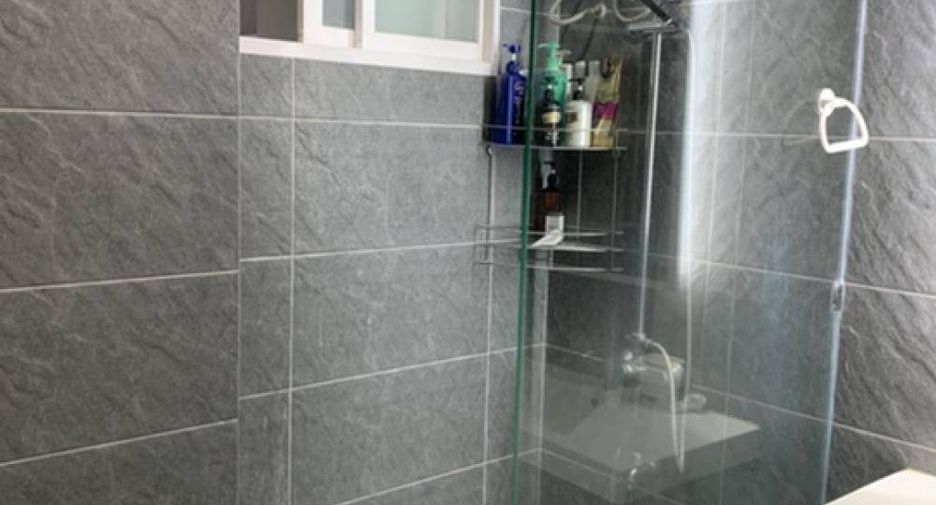 For rent 1 bed condo in Sathon, Bangkok