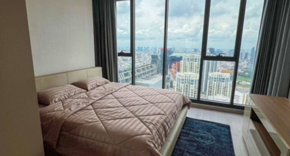 For sale 2 bedrooms condo in Huai Khwang, Bangkok