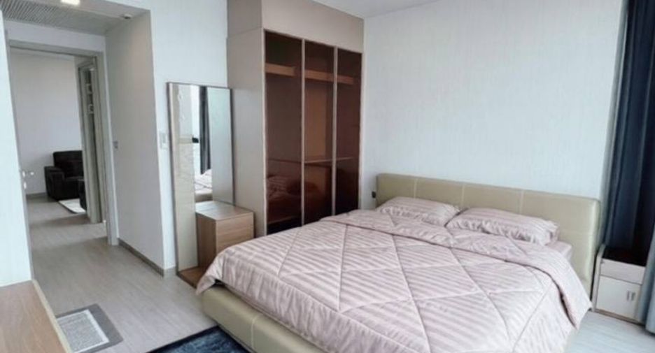For sale 2 bedrooms condo in Huai Khwang, Bangkok
