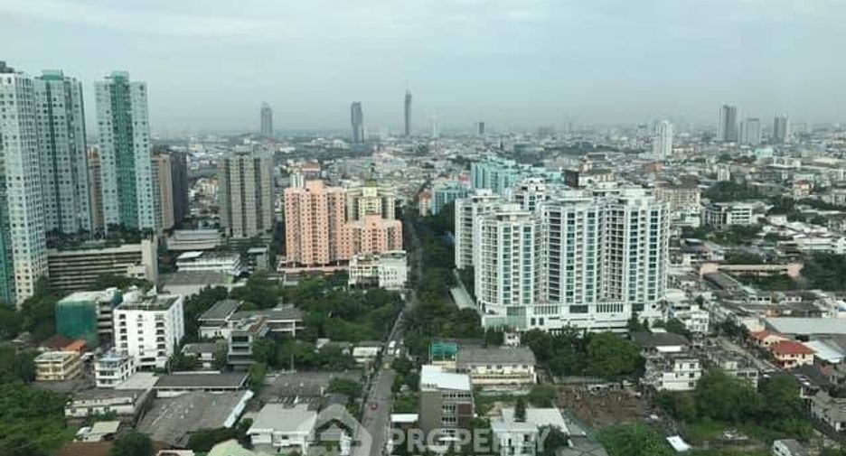 À vendre 1 chambre condo à Yan Nawa, Bangkok
