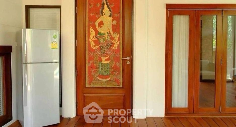 À vendre 4 chambres maison à Sattahip, Chonburi
