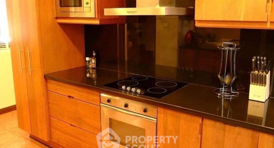 À vendre 4 chambres maison à Sattahip, Chonburi