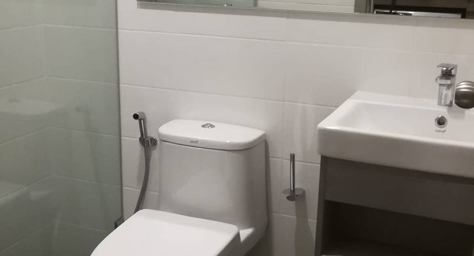 For sale 1 bed condo in Watthana, Bangkok