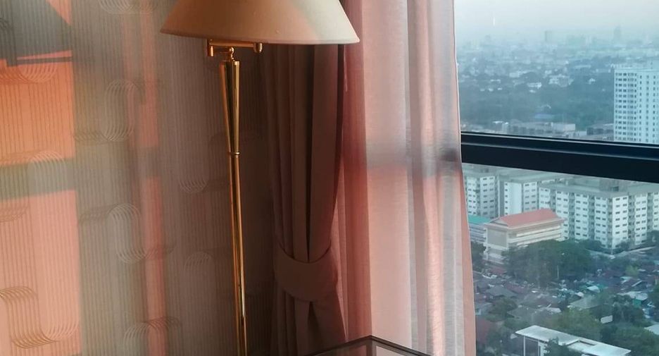 For sale 1 bed condo in Watthana, Bangkok