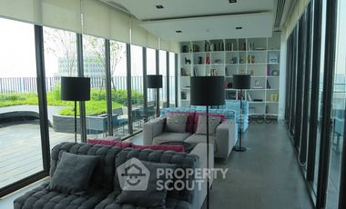 For sale 1 bed condo in Khlong Toei, Bangkok