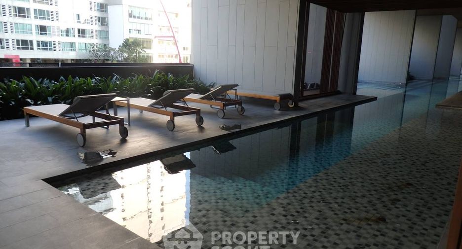 For rent 1 bed condo in Khlong Toei, Bangkok
