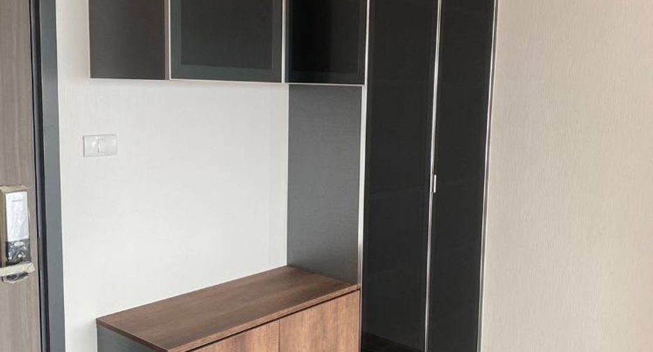 For sale 2 bedrooms condo in Bangkok Noi, Bangkok