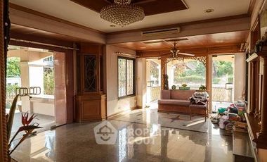Casa en venta de 4 habitaciones en Thawi Watthana, Bangkok
