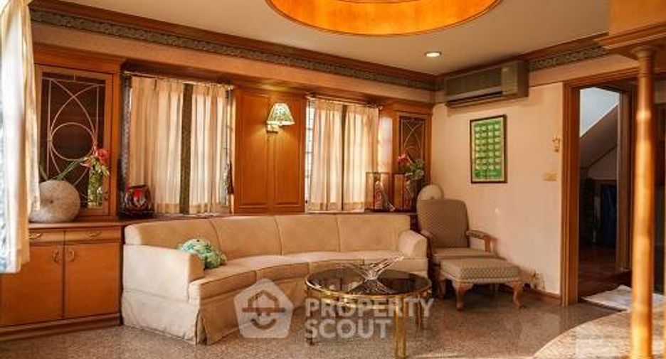 Casa en venta de 4 habitaciones en Thawi Watthana, Bangkok