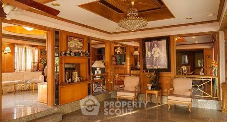 Casa en venta de 4 habitaciones en Thawi Watthana, Bangkok