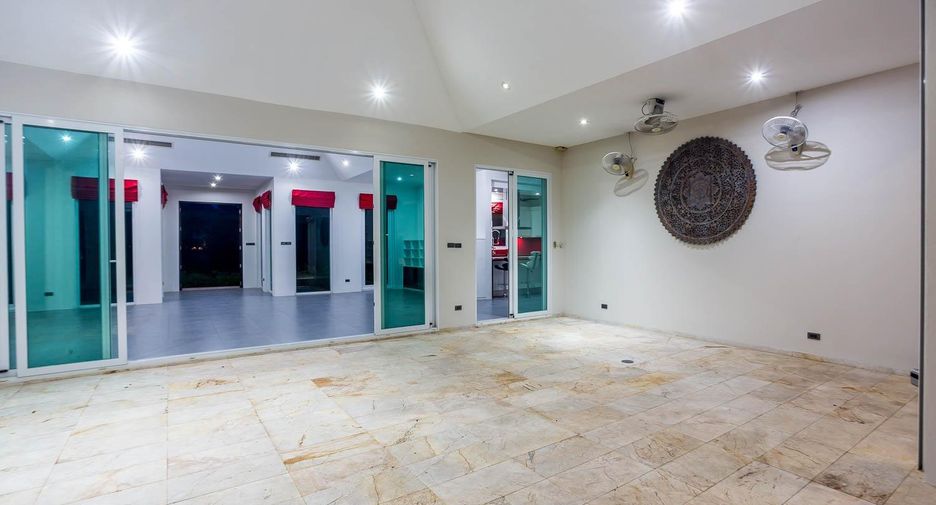 Villa en venta de 3 habitaciones en Hua Hin, Prachuap Khiri Khan