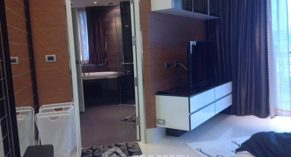 Condo en alquiler de 2 habitaciones en Watthana, Bangkok
