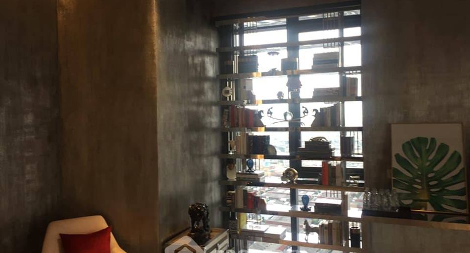 For rent 1 bed condo in Huai Khwang, Bangkok
