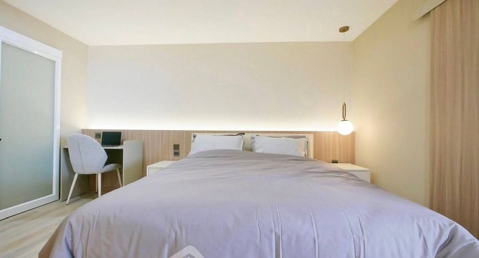 For sale 2 ベッドルーム condo in Watthana, Bangkok